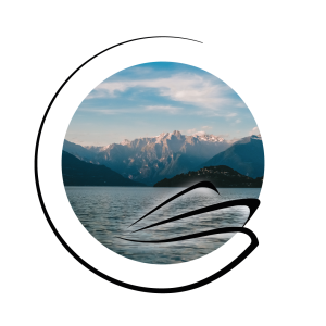 Relax on Lake Como witha Boat
